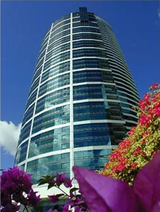 Moana Luxury Residence Honolulu